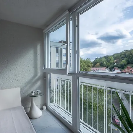 Tamliving 2br Center 3 Bridges Great View Kitchen * リュブリャナ